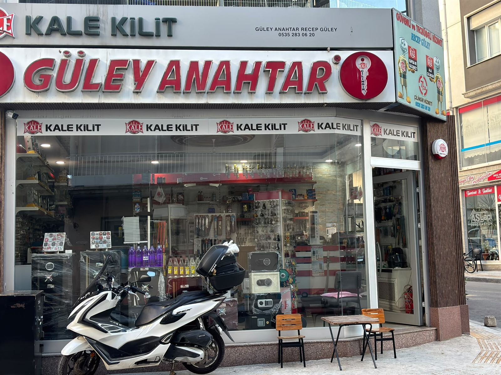 Güley Anahtar mağazası — Kale Kilit yetkili bayi vitrini